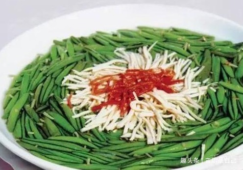 莼菜|女人不想早衰,建议吃4种食物,养肌护肤,美颜抗衰,能祛皱润肤