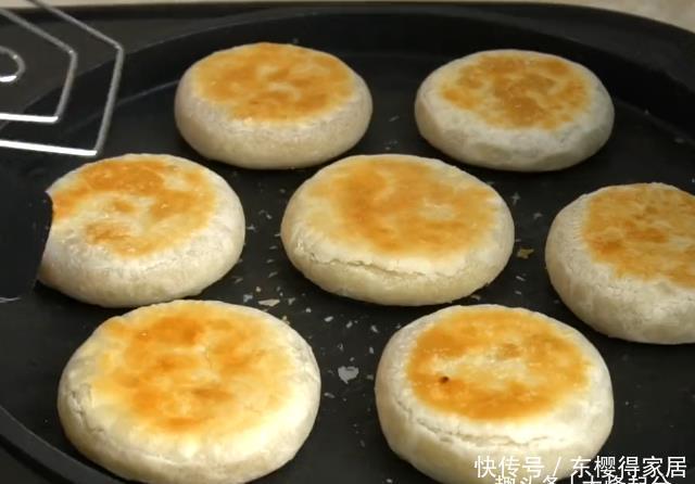酥皮|没有烤箱也能做的老式酥皮月饼,香甜可口,80后的最爱