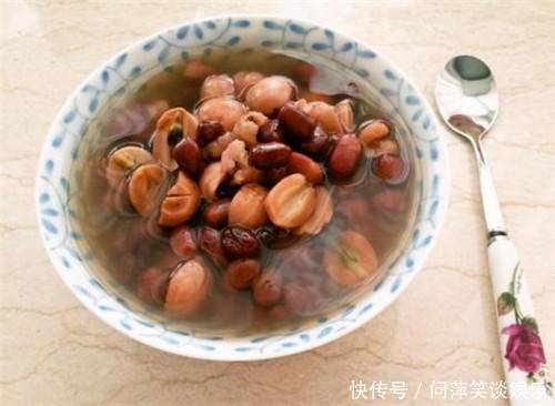 重回|它是女性的“功臣”,是天然“回春汤”,每周一碗,重回少女肌
