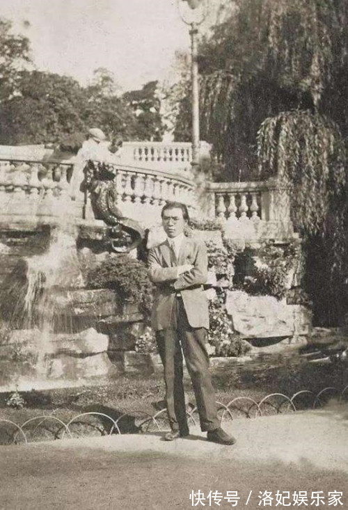 刘海粟&初恋离开她结了4次婚,她却痴心等了70年,85岁终于重新等到他