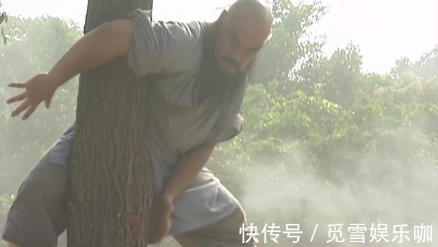 潘金莲!水浒传:西门庆以逸待劳,而且能飞脚踢刀,为何还是败给了武松?