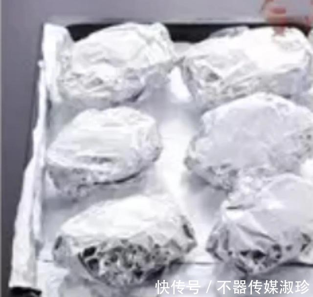 蟹黄酱|螃蟹六种经典做法，你确定不尝试一下吗？