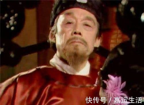 贾珍$红楼梦:贾家最大靠山不是贾元春而是她,她死后贾家从此没落