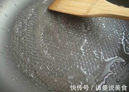 糖霜花生,这样做出来休闲小零食,又干净卫生,还不用担心防腐剂