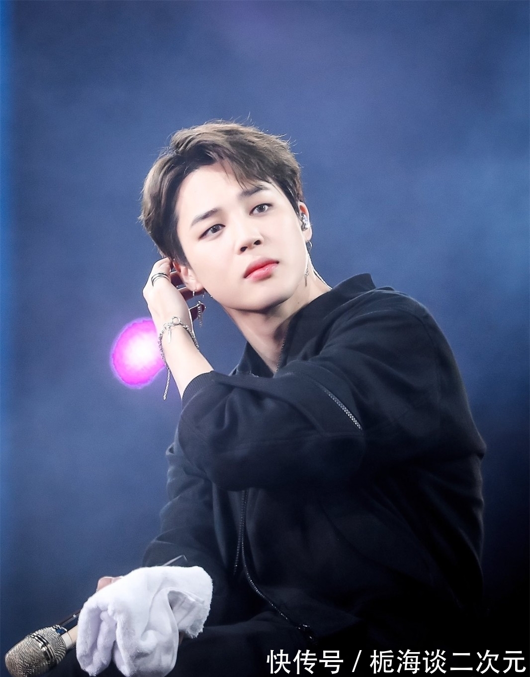 bts|音乐专家们赞美BTS Jimin的美妙歌声!但他的现场演唱需要加强?