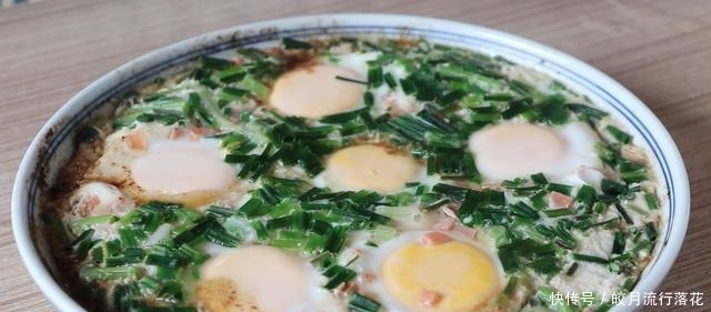 早餐别总包子油条,学会这道卧鸡蛋,8分钟上桌,简单营养又好吃