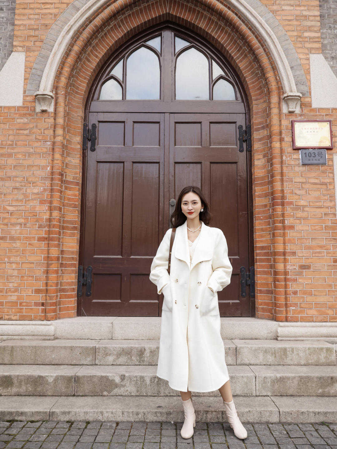 翻领|比较气质的大衣,带给比较独特的小姐姐