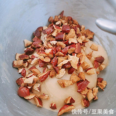 早餐｜奶香红枣吐司居然可以这么好吃