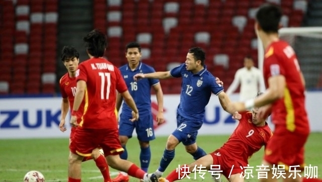 泰国队|2-0!亚洲鱼腩要崛起,绝妙进球致敬巴萨,神助攻国足,CCTV5直播