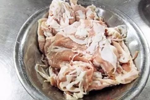 与众不同|酸汤肥牛如何才能做到与众不同 从选材就应该不一样