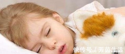 睡眠时间|父母都不高怎样让孩子长得更高?4点很关键,你能做到吗?