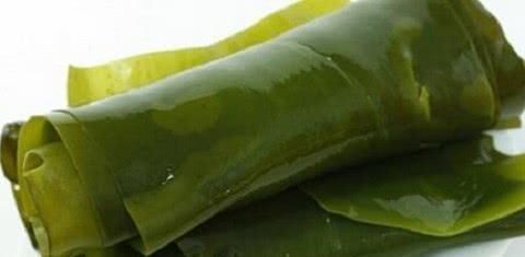 比频繁洗发更伤头发的三种行为，最后一种，很多人“明知故犯”