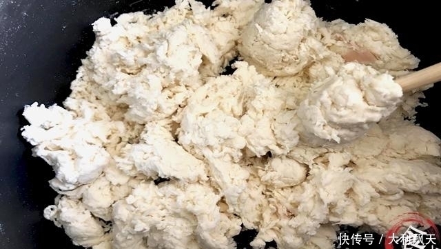 不管蒸馒头还是蒸包子,面里多加2样东西,又暄又软又好吃
