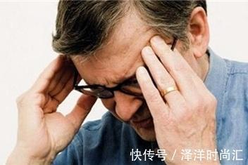 中老年人|脑供血不足的,经常多吃以下“3种”食物,血管通畅,大脑更健康