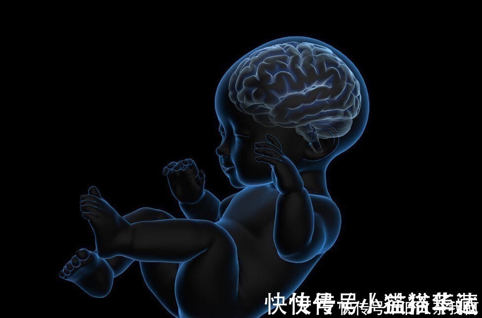 表妹|宝宝睡觉时“偷偷笑”是咋回事?民间传说很有趣,有真实原因