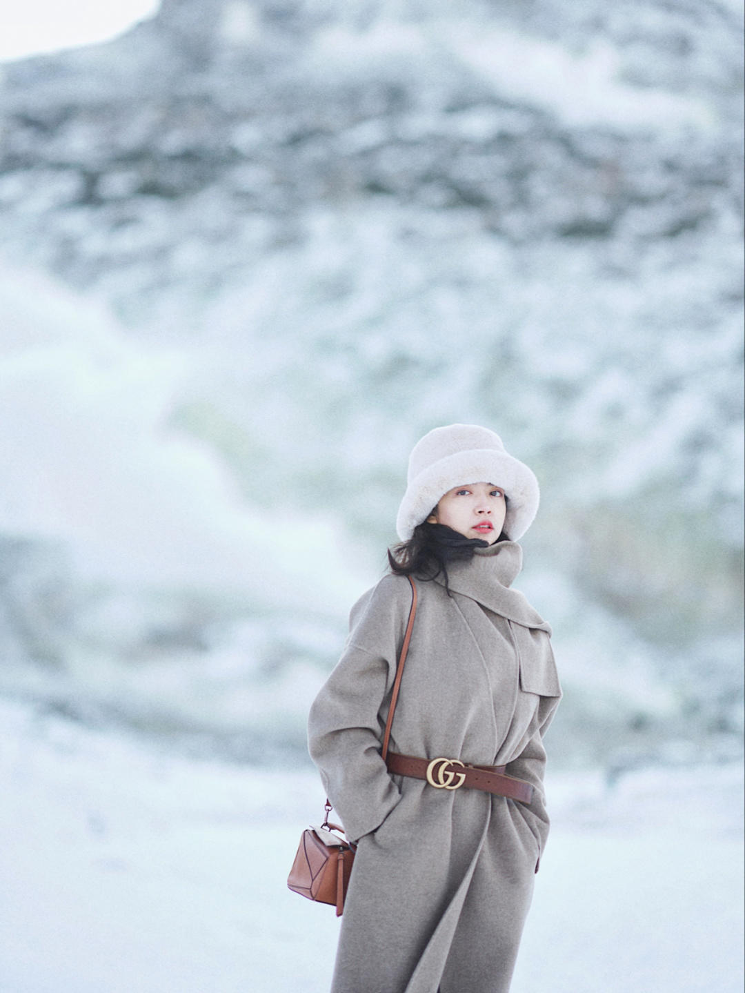 时尚搭配 想要穿出大衣的精髓，就看看三木博主的时尚搭配，保暖洋气又高级