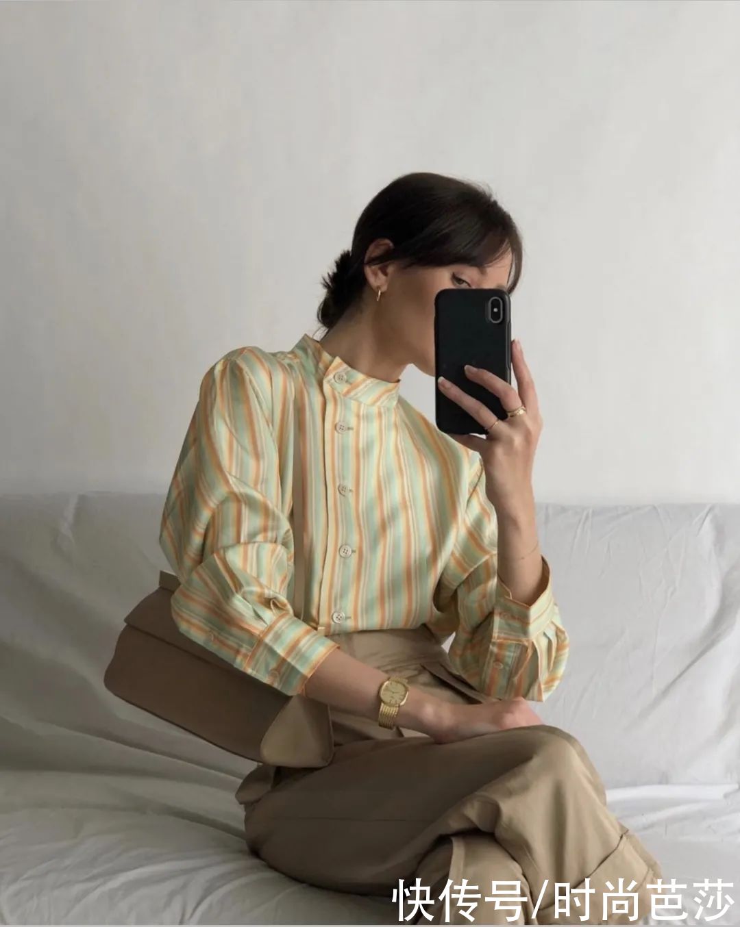 驼背女孩，如何穿出气质感？