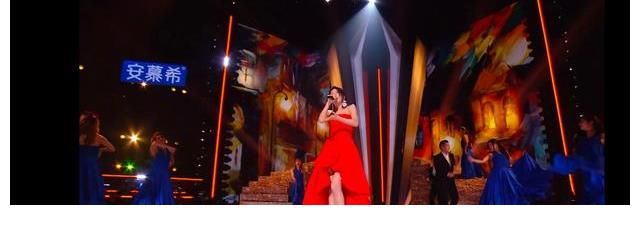 《好声音》结束后，这三位学员发单曲，她开启巡演，学员差距明显