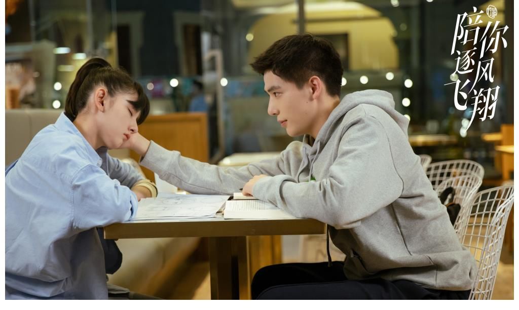 95爱豆后，金晨又搭档流量小生，上演8岁差姐弟恋，有望霸屏