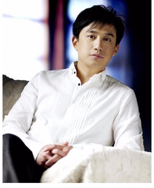 黄磊|黄磊张艺兴聊三十岁创业！三十而立，张艺兴的人生让人佩服