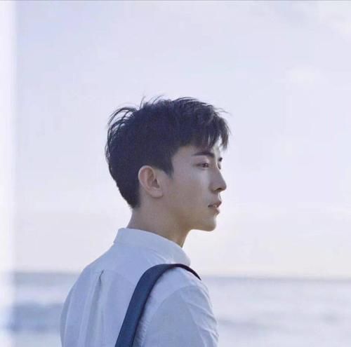 男生的哪些发型，会让你女神对你有好感 ？