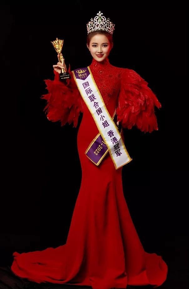 東方女性|2021國際聯(lián)合國小姐香港冠軍張敏潔