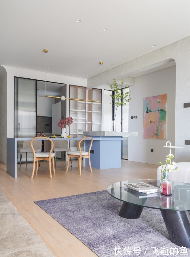 雾霾|雕塑玄关+进门卧室——“呵护型”色彩美家