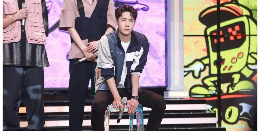 《天天向上》阵容翻新，大张伟、王一博均不在场，粉丝：好聚好散