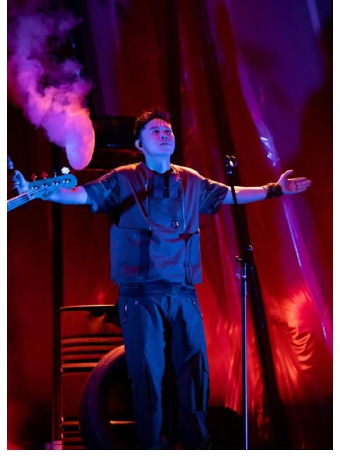 窦唯|披荆斩棘的哥哥黄贯中组唱窦唯作品燃爆全场 二次公演竟垫底