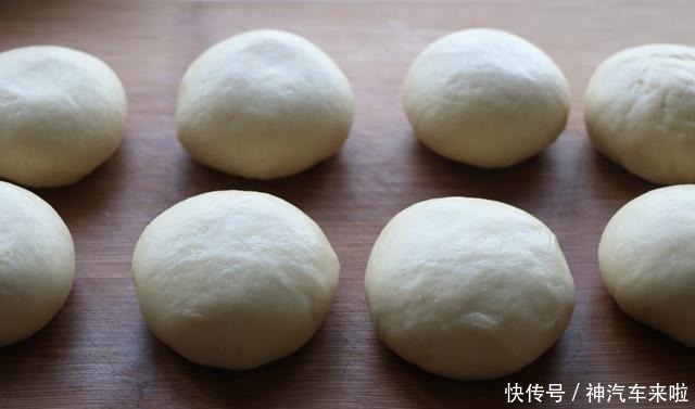 烧饼|自从学会面粉新做法,每周必做1次,比包子馒头好吃,家人爱吃