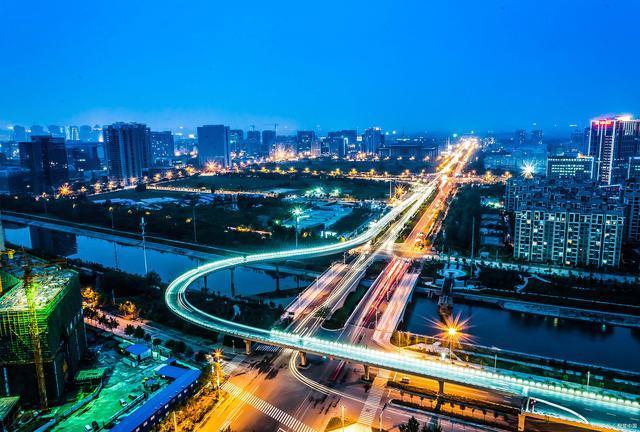 楼市|郑州楼市年底出现翘尾行情,郑州房价2022年会上涨吗