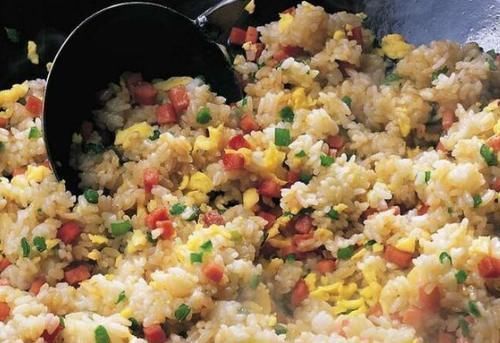 脾胃|5岁男娃脾胃衰竭,2年不长个,妇幼主任:3种“毒早餐”害了娃