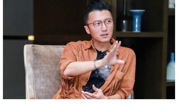 周杰伦|谢霆锋追818晚会气得质问周杰伦, 原因也是让大家笑翻