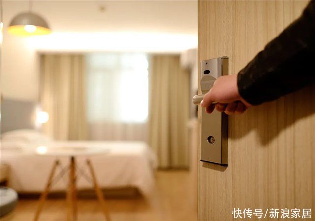 克丽缇娜|卧室配色别瞎搞，不然天天睡不好