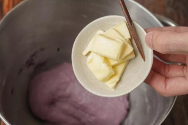 注意这4种面包一定少买,烘焙师只有不懂的人才会吃