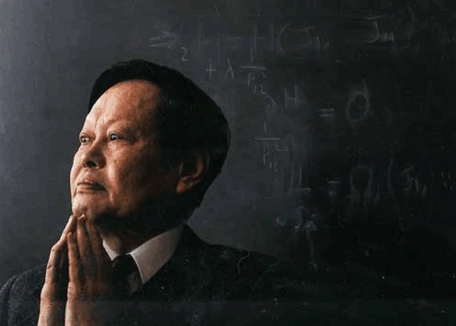 杜聿明#2004年,杨振宁和启功谈书法:我岳父杜聿明的字也很好