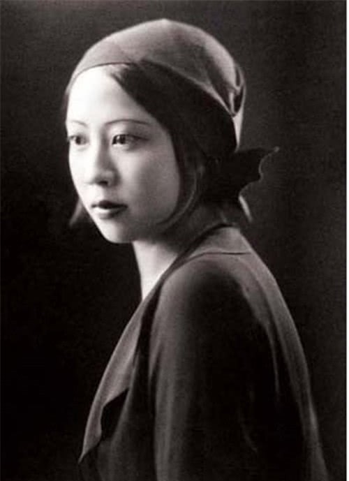 她是民国“侠女”,24岁嫁给55岁长者相守14年,晚年道出其中遗憾