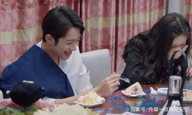 姿勢(shì)|摳出3大細(xì)節(jié)糖，教大家嗑賴冠霖和孟子義CP的正確姿勢(shì)