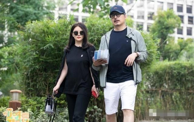 買(mǎi)房|李湘為錄綜藝買(mǎi)兩套房，買(mǎi)房如同買(mǎi)菜，果然是一月花費(fèi)65萬(wàn)的人