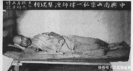 交集|弘一法师临终前,留下“悲欣交集”4字,有什么深层含义?