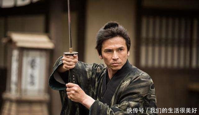 宫本|一生决斗60余场,从无败绩,日本史上的宫本武藏武功有多高