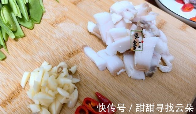 脆爽|入秋后,少吃黄瓜空心菜多吃它,营养好正当季,每天炒一盘脆又香!