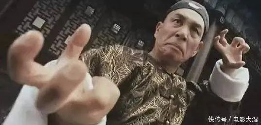 扫地|千面如来,演什么像什么,他是演艺圈里的扫地神僧