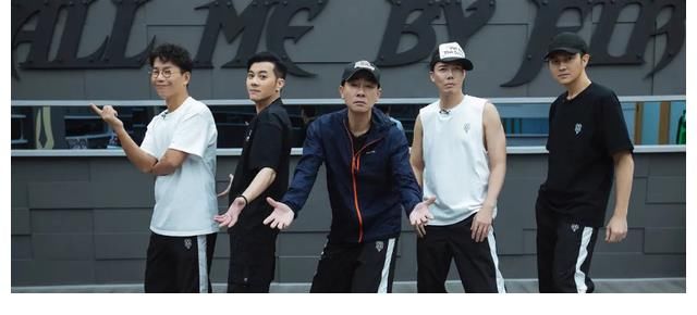 《大湾仔的夜》官宣定档，6位飞行嘉宾曝光，2位哥哥4位港星