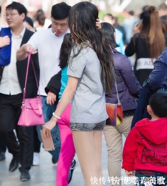 牛仔短裤|选择修身裤装, 轻松塑造匀称利落的造型, 让气质更具青春范