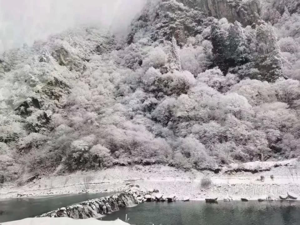 故乡|雪落故乡，让我更认识你——汶川!