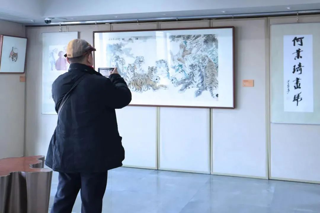 美术家协会#“虎虎生气——何业琦中国水墨画展”在陶氏艺术馆温暖开幕