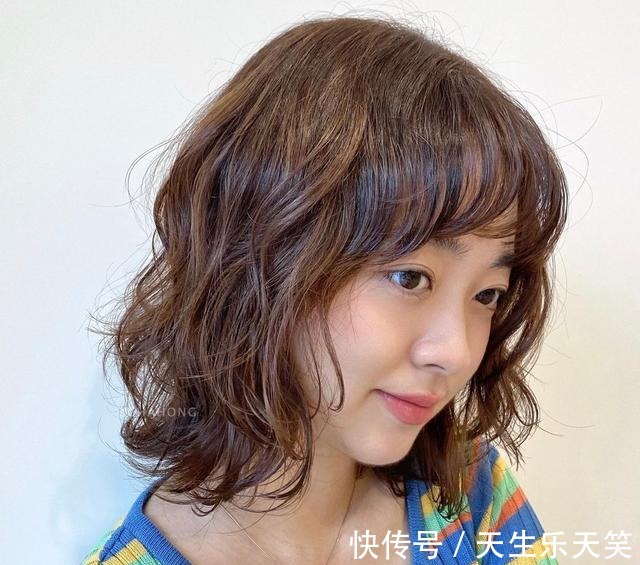 刘海 别再剪过时的发型了,看看这22款流行发型,越剪越漂亮!