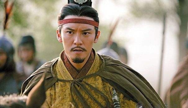 三国演义|小霸王为何横死,很多读者在《三国演义》中,忽略了三个关键词