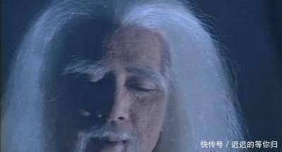 慕容博!天龙八部中,此人是萧远山师傅,武功极高,秒杀无崖子吊打扫地僧!